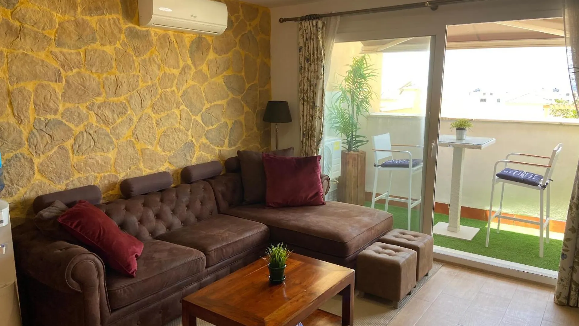 Apartamento Atico Duplex De 1 Dorm En طريفة شقة تريفة